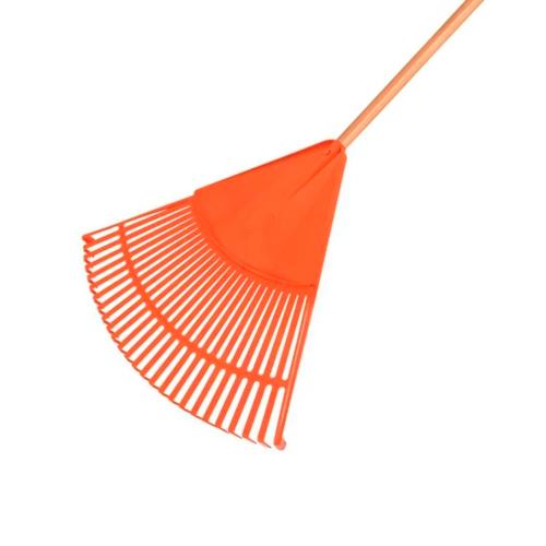 Produto VASSOURA JARDIM PLASTICA PRETA 26 DT C/ CABO 1,2M