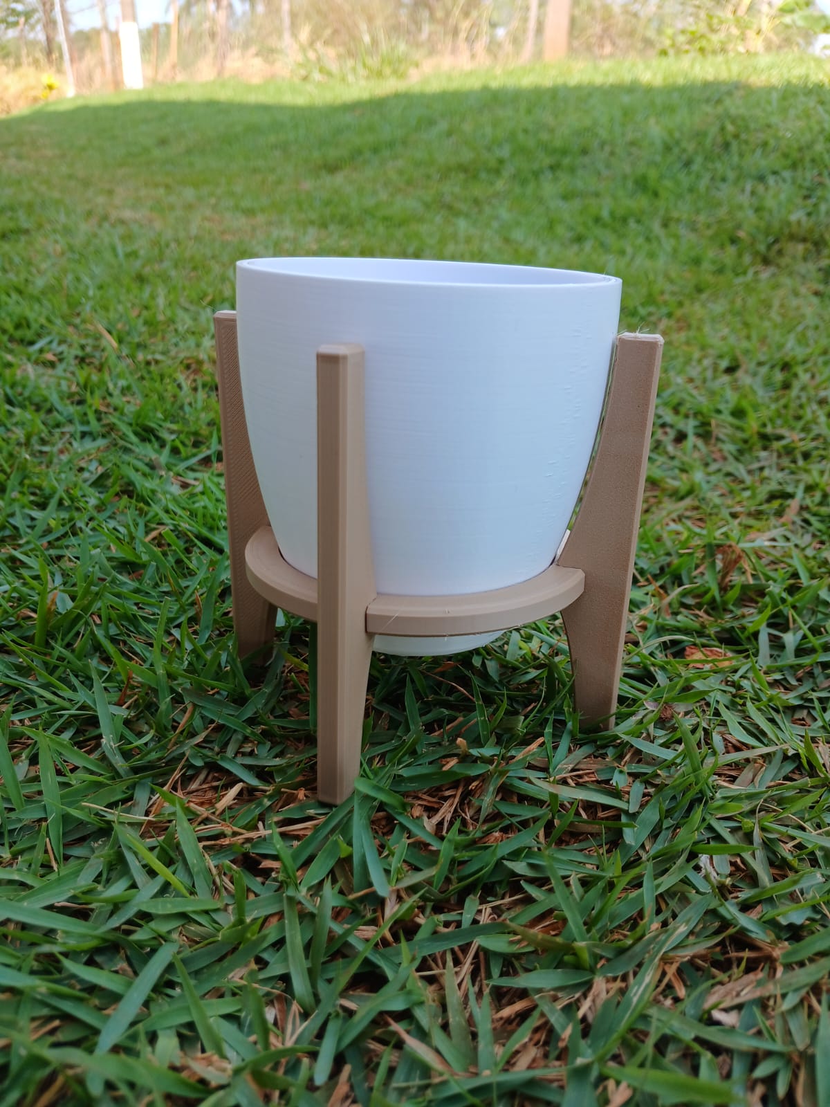 Produto VASO C/ PÉS MARROM DECORAÇÃO